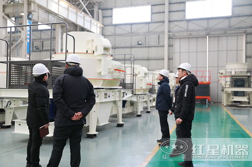 反擊破碎機(jī)在制砂中的應(yīng)用與石料廠制砂機(jī)選擇指南